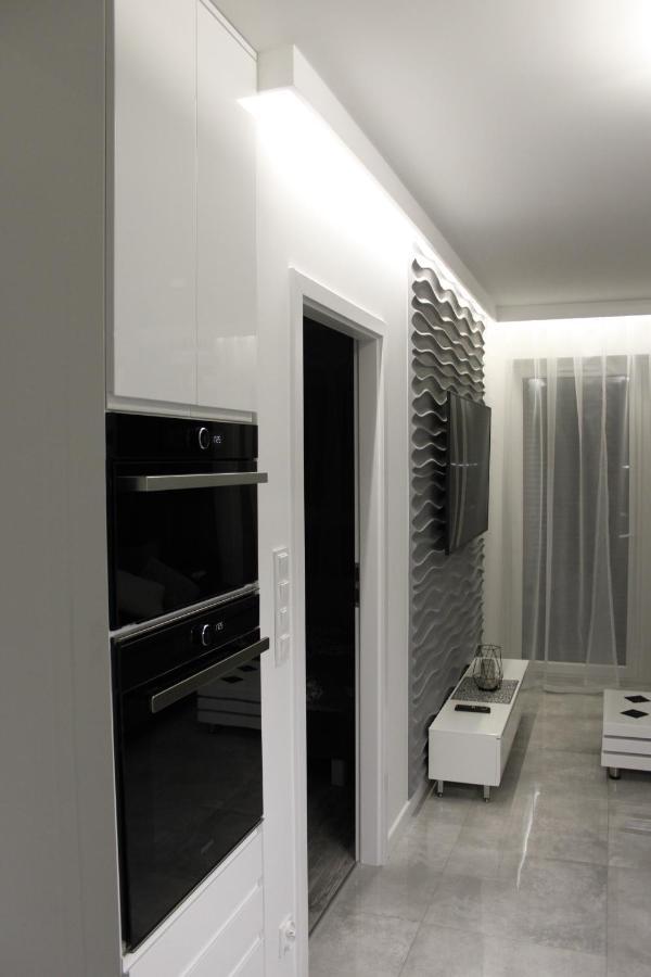 Apartament Wroclaw Centrum Galeria Magnolia Buitenkant foto